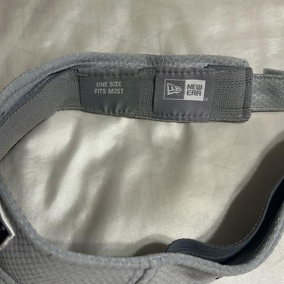 Raiders Adjustable Sun Visor. Brand new nev worn. - Picture 5 of 7